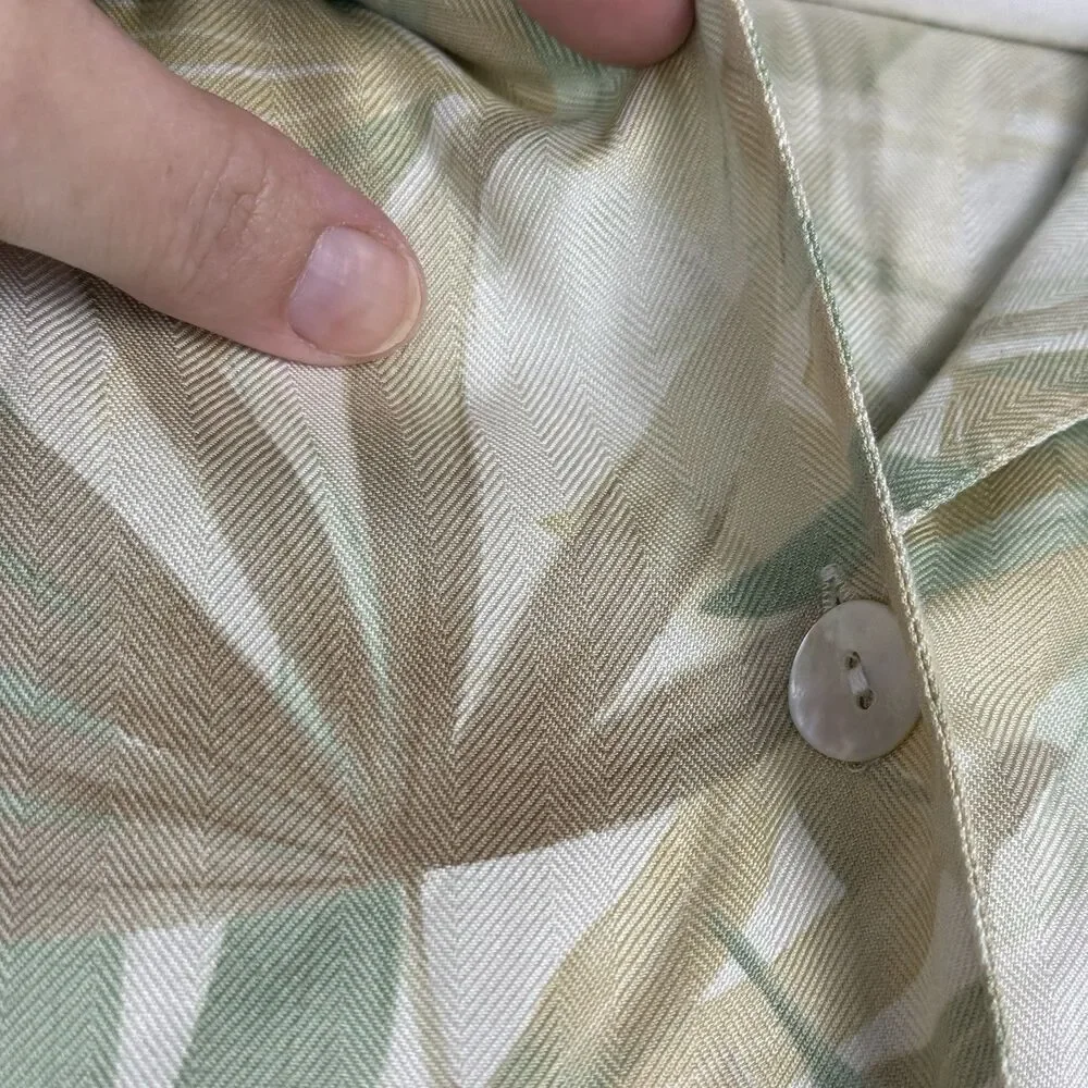 Vtg Silk Blend Hawaiian Camp Shirt Womens XL Neutral Vacation Retro Summer Palm - Picture 4 of 11